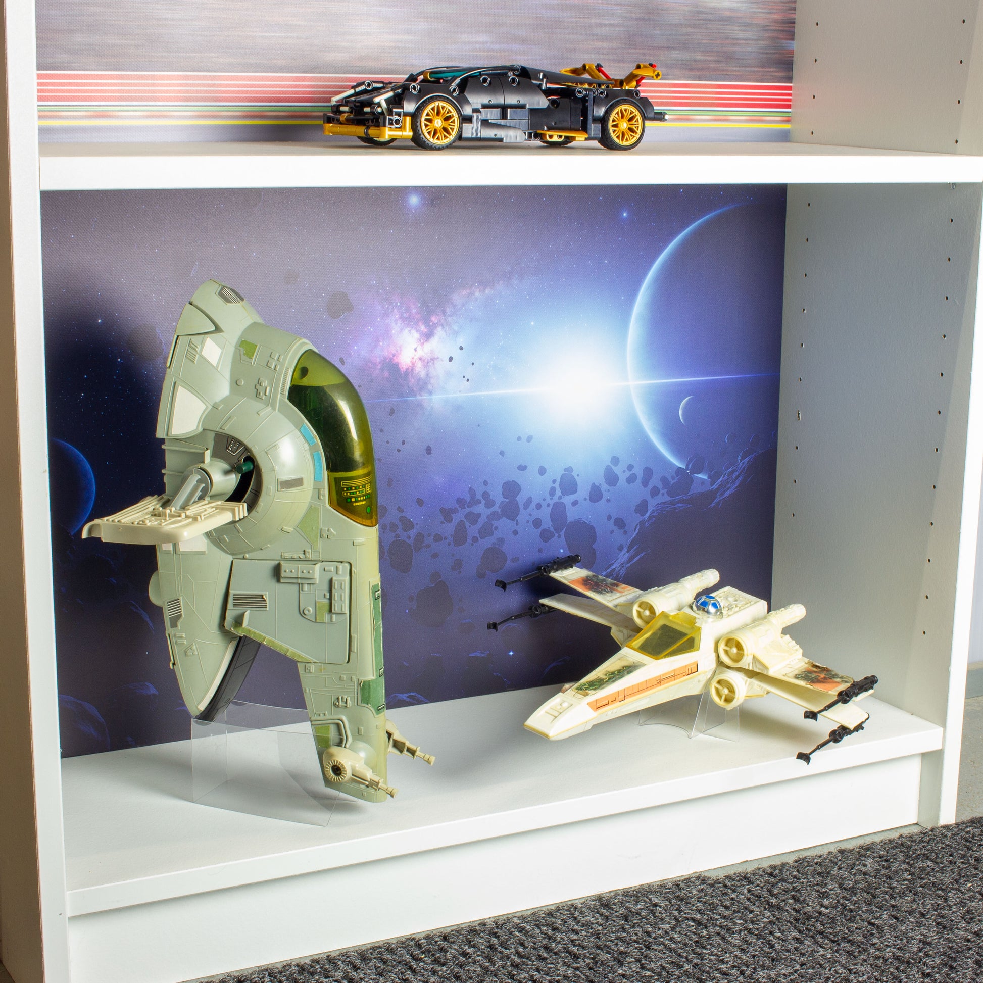 Final Frontier Billyback - 1/2 Height - Billy Bookcase Background